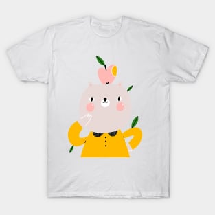 Cute cartoon bear with an apple T-Shirt